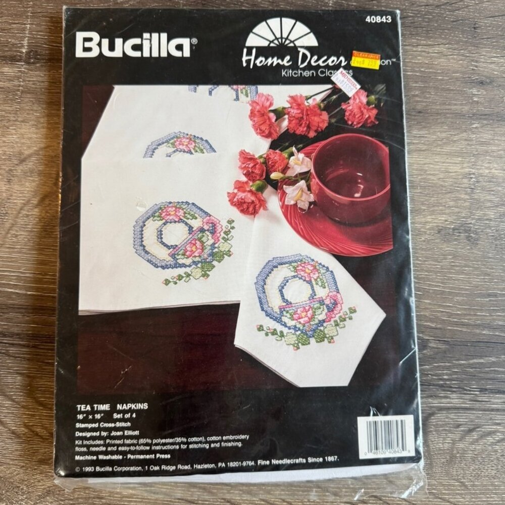 1993 Bucilla Set of 4 Cross Stitch Tea Time Napkins 16" X 16" Kit #40843